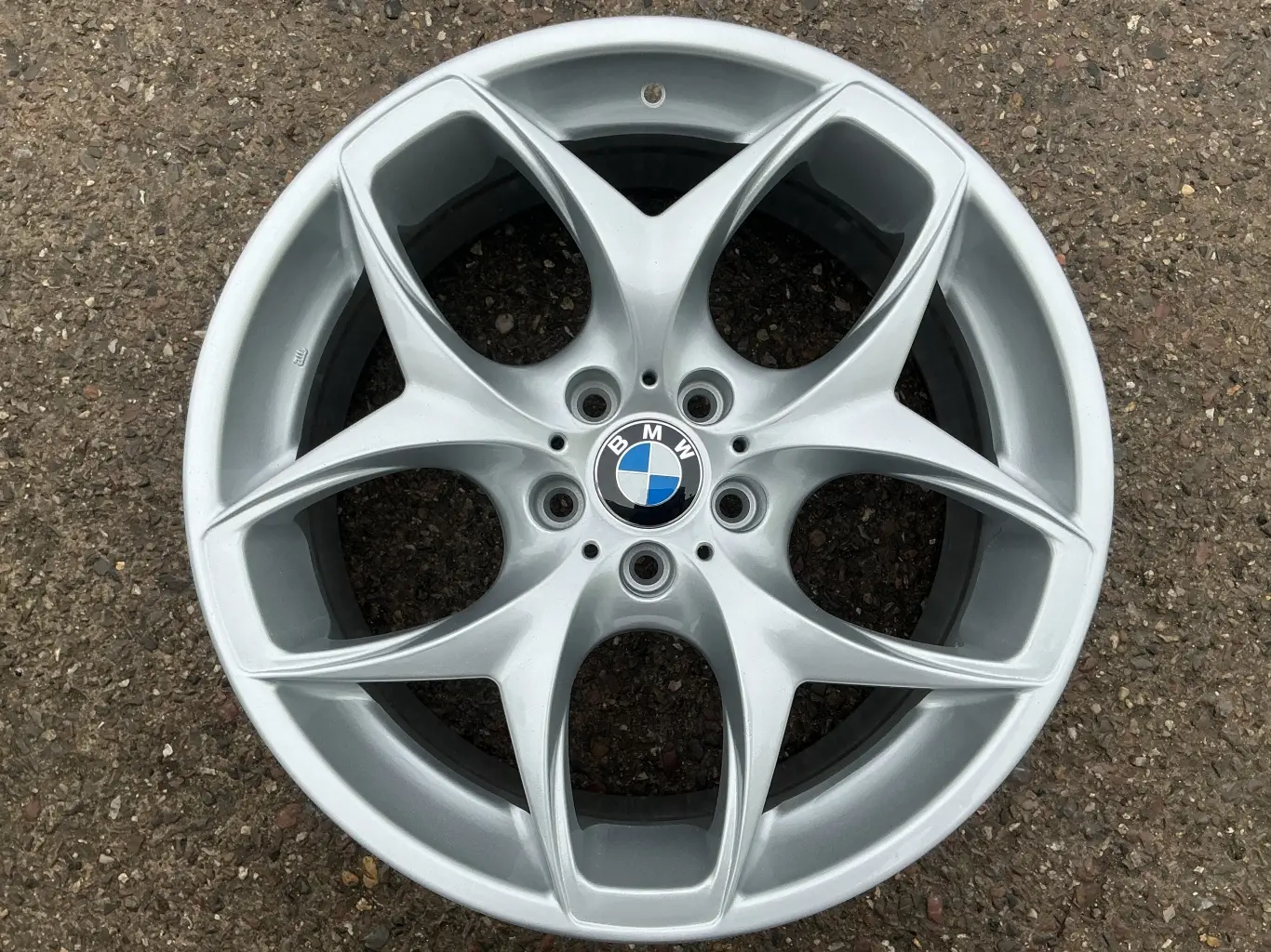 alu kola pro BMW 20