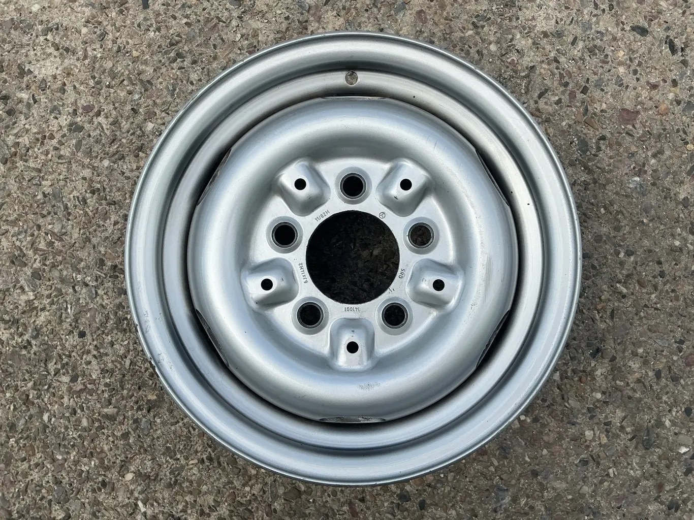 plechové disky originál Mercedes-Benz 14