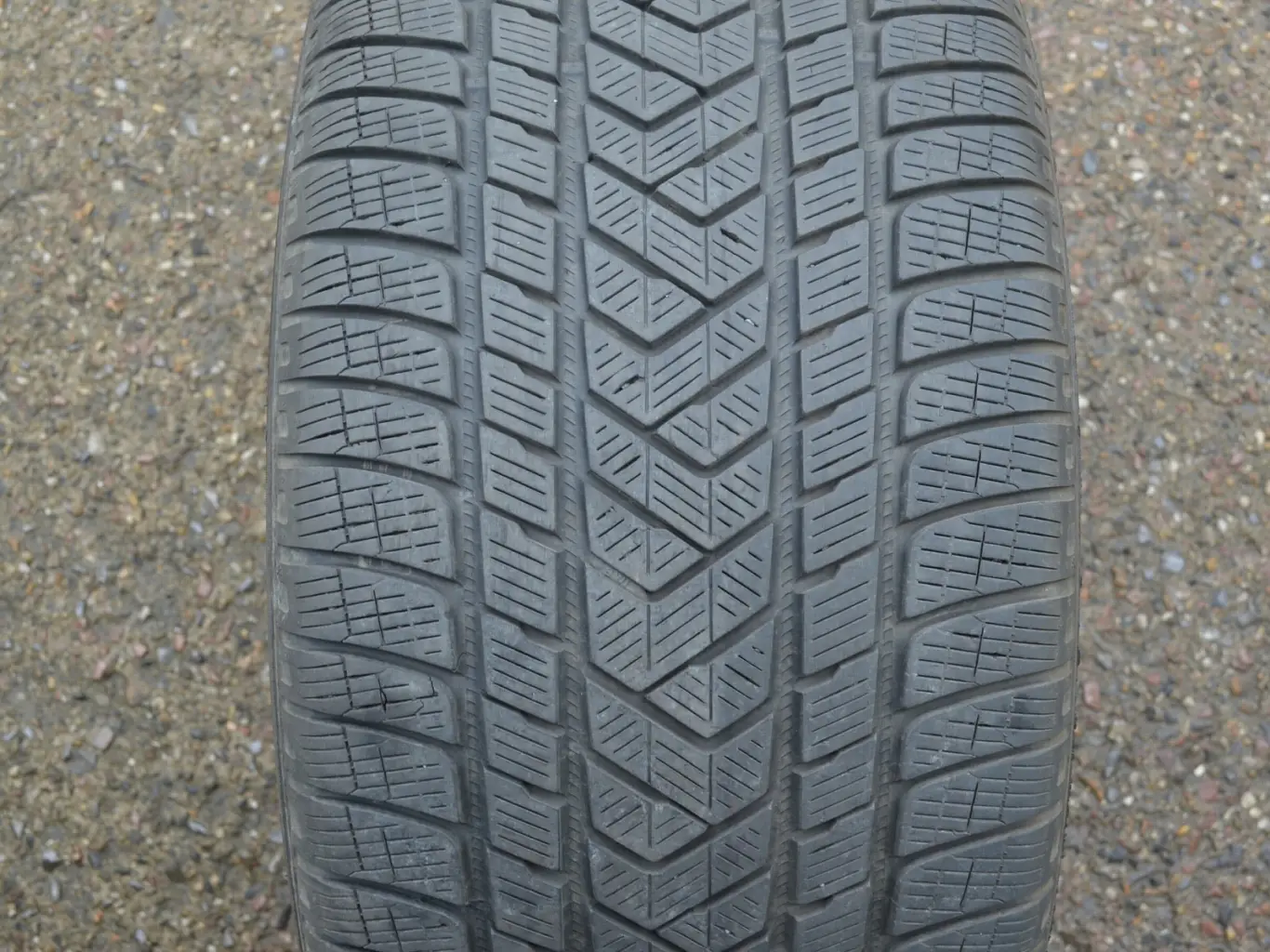 305/40/20  112V  Pirelli Scorpion Winter RFT, použitý zimní pár