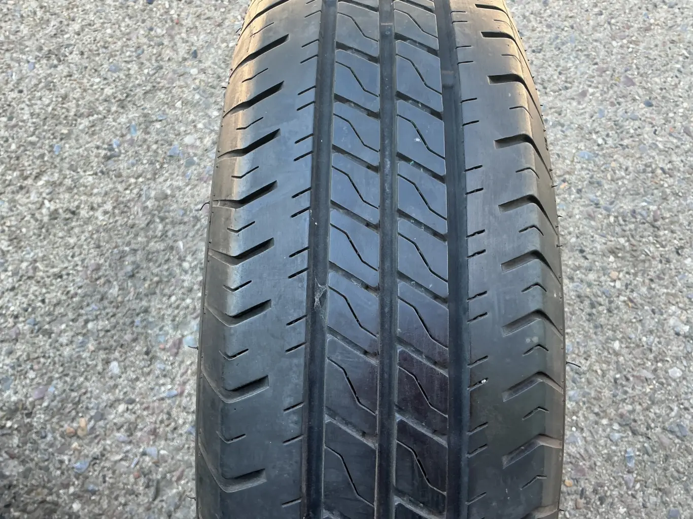 185/80/14C  104/102N  Linglong Radial RZ01, použitá letní sada