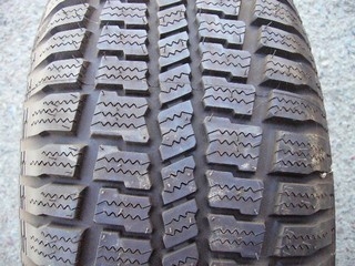 225/55/15 92H Continental Sport Contact TS 750, zimní