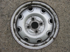 plechové disky Toyota 13