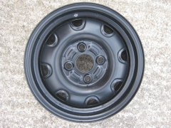 plechový disk Toyota 13
