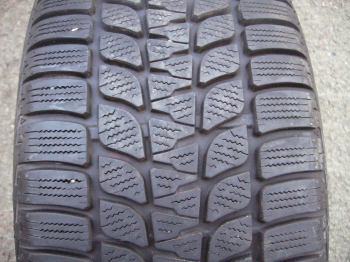 235/55/17 99H Bridgestone Blizzak LM-25, použitý zimní pár