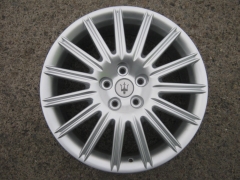 alu kola Maserati 18
