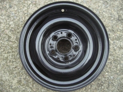  Plechový disk Mercedes 14