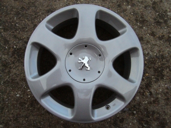alu kola Peugeot 17