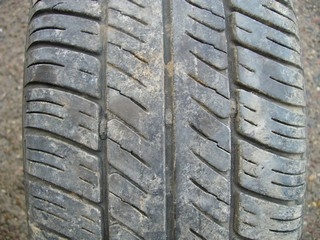 175/65/14 82T Dunlop SP10, použitý letní pár