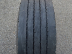 245/70/19.5 141/140J Toyo M1430, použitý letní kus