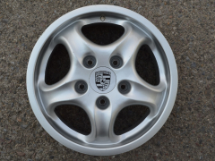 alu kola Porsche 16