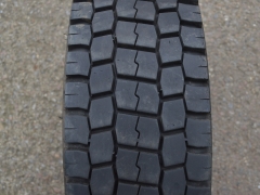 215/75/17.5 126/124M Bridgestone M729, použitý celoroční pár