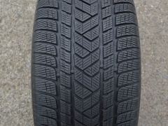 285/45/19 111V XL Pirelli Scorpion Winter, použitý zimní kus