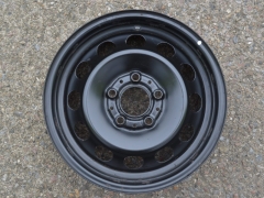 plechové disky BMW 16