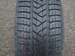 215/50/17 95H XL Pirelli Winter SottoZero 3, zimní