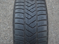 235/45/19 99V XL Pirelli SottoZero 3, použitý zimní pár
