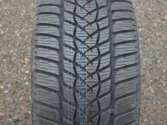 245/45/17 99V XL Goodyear UltraGrip Performance 2, zimní