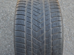 315/35/20 110V XL Pirelli Scorpion Winter RFT, použitý zimní pár