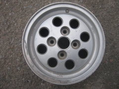 alu kolo Ford 13