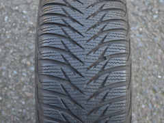 185/60/15 84T Goodyear UltraGrip 8, použitý zimní kus
