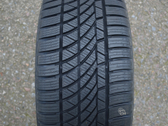 225/40/18 92V XL Hankook H740 Kinergy 4s, celoroční