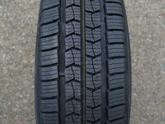 215/70/15C 109/107R Nexen WinGuard WT1, zimní
