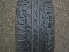 255/40/19 100V XL Pirelli SottoZero Winter 240 serie II, použitý zimní pár