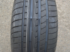 245/40/19 98Y XL Goodyear Eagle F1 Asymmetric 3  RFT, letní