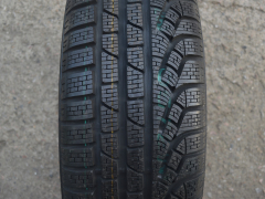 205/50/17 93H XL Pirelli SottoZero Winter 210 serie II MO, zimní