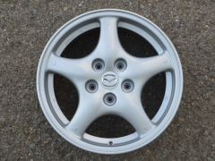alu kola Mazda 16
