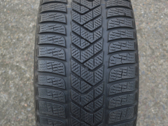 235/50/18 101V XL a 275/45/18 107V XL Pirelli SottoZero 3 MGT, použitá zimní poměrná sada