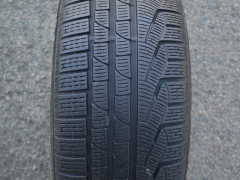 225/45/18  95V  XL  Pirelli SottoZero Winter 240 serie II RFT, použitá zimní sada