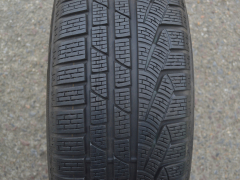 225/50/17  94H  Pirelli SottoZero Winter 210 serie II  RFT, použitý zimní pár