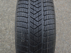 235/55/19 101H Pirelli Scorpion Winter RFT, zimní