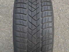 225/50/18 95H Pirelli SottoZero 3 * RFT, použitá zimní sada