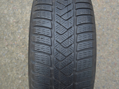 205/60/16  92H  Pirelli SottoZero 3 RFT, použitá zimní sada