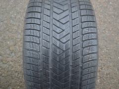 315/30/22 107V XL Pirelli Scorpion Winter, použitý zimní pár 