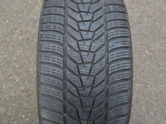 235/40/18 95V XL Hankook W330 Winter i*cept evo3, použitý zimní pár