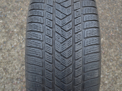 285/45/21 113V XL Pirelli Scorpion Winter * RFT, použitá zimní sada