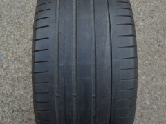 275/30/20 97Y XL Pirelli P-Zero PZ4 * RFT, použitý letní pár