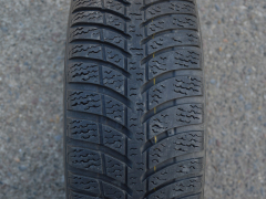 155/60/15 74T a 175/55/15 77T  Kumho KW23 Ízen, použitá zimní poměrná sada