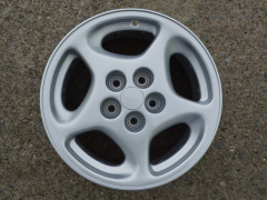 alu kola Nissan 16
