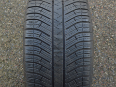 295/40/20 110V XL Michelin Pilot Alpin 5 SUV MO1, použitý zimní kus