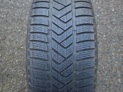 235/40/18 95V XL Pirelli SottoZero 3 MO, použitý zimní pár