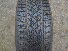 216/60/16 99H XL Goodyear  UltraGrip Performance +, použitá zimní sada
