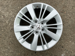 alu kola Peugeot 16