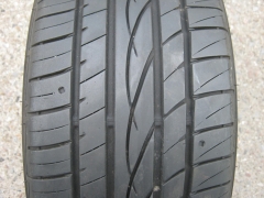 215/35/17 83V XL Falken Ziex ZE912, letní