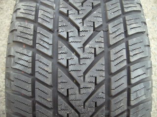 255/45/17  98H  Pirelli Winter 210 Performance, použitá zimní sada