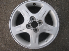 alu kolo Nissan 15