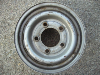 plechové disky Renault 15