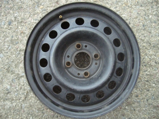 plechový disk BMW 14